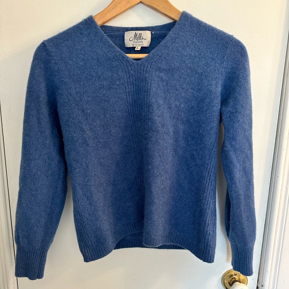 Vintage 100% cashmere blue sweater